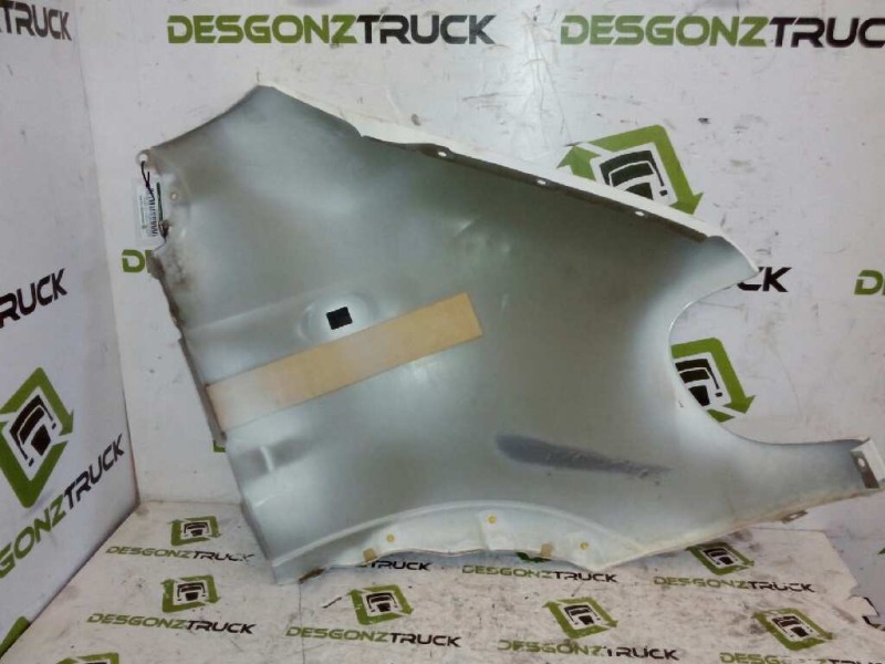 Recambio de aleta delantera izquierda para renault mascott fg 130. 35/55/65 cabina individual referencia OEM IAM   