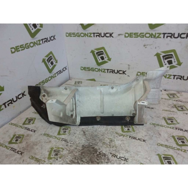 Recambio de peldaño izquierdo para scania serie 4 (p/r 144 l) 14.2 diesel referencia OEM IAM   