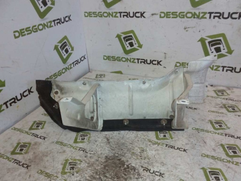 Recambio de peldaño izquierdo para scania serie 4 (p/r 144 l) 14.2 diesel referencia OEM IAM   