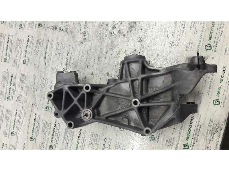 Recambio de soporte alternador para audi a4 berlina (b5) 1.8 referencia OEM IAM 058145523D  
