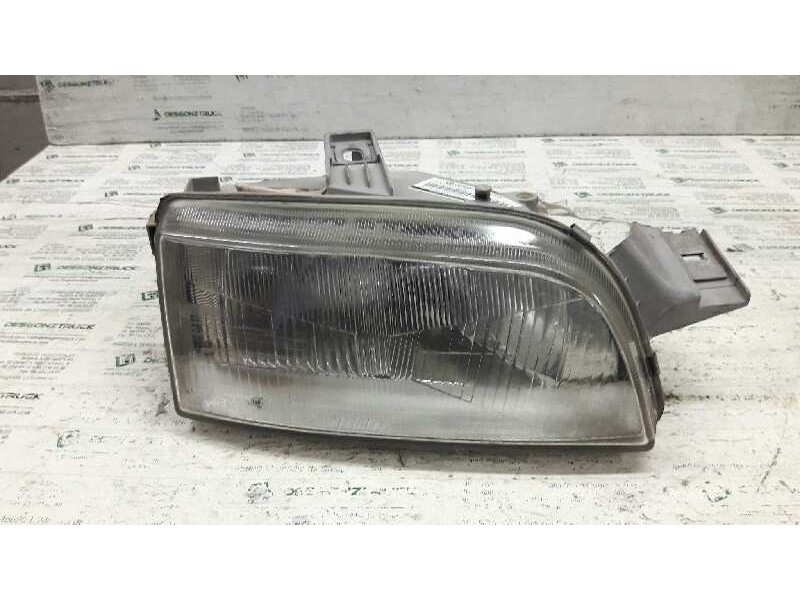 Recambio de faro derecho para fiat punto berl. (176) 1.2 cat referencia OEM IAM 46402649  