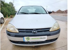 opel corsa c (x01) del año 2000