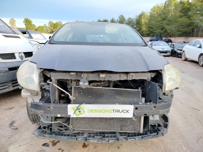 toyota auris (_e15_) del año 2007