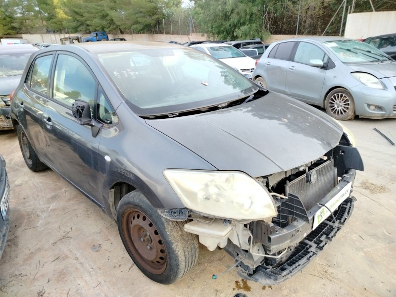 toyota auris (_e15_) del año 2007