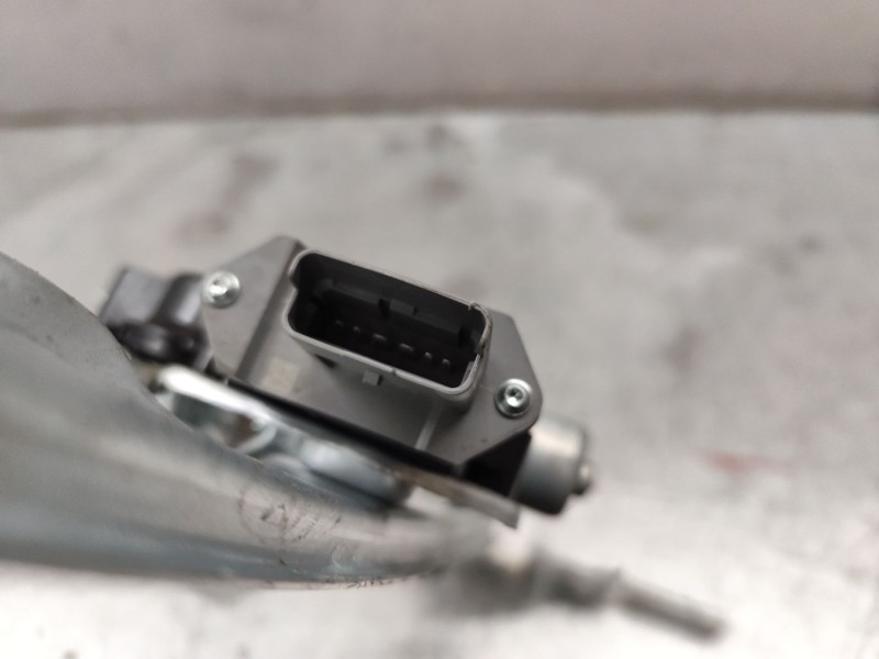 Recambio de elevalunas trasero derecho para peugeot 5008 referencia OEM IAM 9682808680  