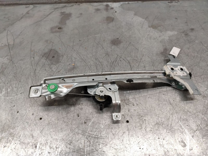 Recambio de elevalunas trasero derecho para peugeot 5008 referencia OEM IAM 9682808680  