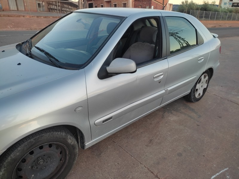 citroën xsara berlina del año 2002
