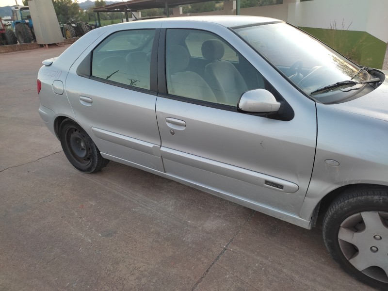 citroën xsara berlina del año 2002
