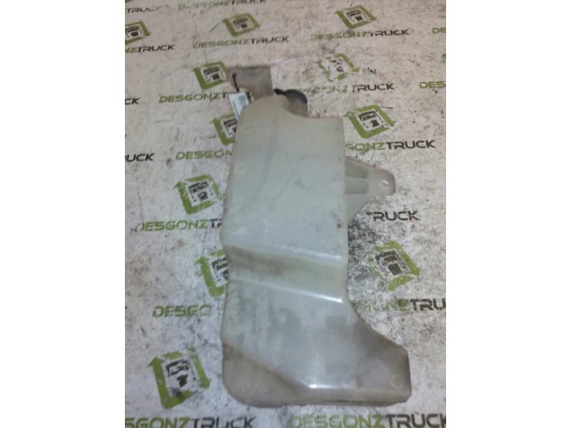 Recambio de deposito limpia para iveco daily caja cerrada (1999 =>) 35 - c 13 caja cerrada referencia OEM IAM   