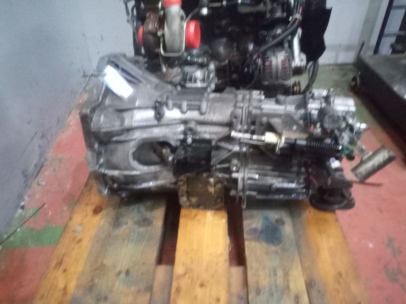 Recambio de caja cambios para iveco andecar iii referencia OEM IAM 6S400VO 504250262 1323066006