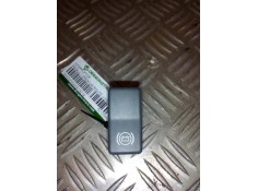 Recambio de interruptor para renault premium route 2006 fas 4x2 larga distancia referencia OEM IAM 5010589822  