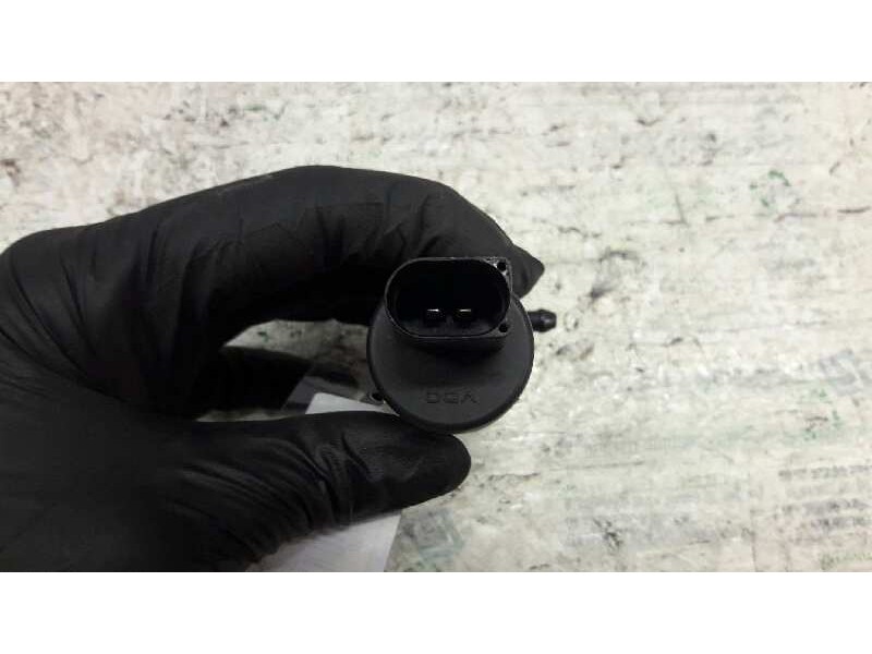 Recambio de bomba limpia para seat cordoba berlina (6k2) sport referencia OEM IAM   