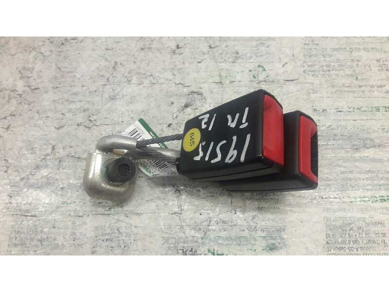Recambio de enganche cinturon trasero izquierdo para volkswagen passat berlina (3c2) advance referencia OEM IAM 3C0857739B  