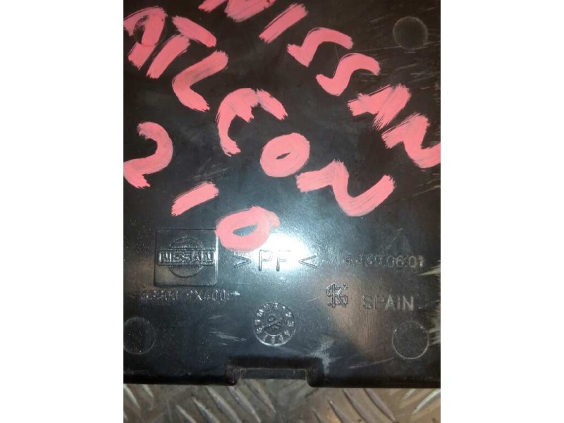 Recambio de cenicero para nissan trucks atleon atleon 150.21 referencia OEM IAM 688009X400 44390601 