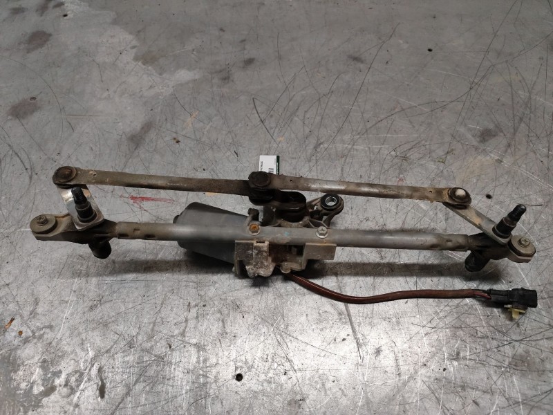 Recambio de motor limpia trasero para opel antara cosmo 4x4 referencia OEM IAM 25919459  