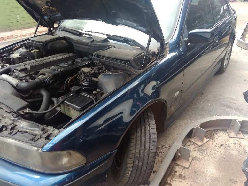 bmw serie 5 berlina (e39) del año 1995
