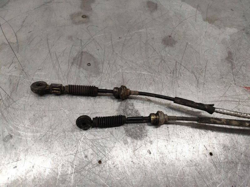 Recambio de cables de cambio para renault trafic combi (ab 4.01) referencia OEM IAM   