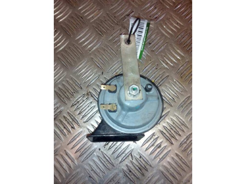 Recambio de claxon para nissan trucks atleon 140 referencia OEM IAM   