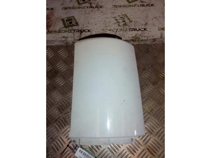 Recambio de deflector izquierdo para nissan trucks atleon 140 referencia OEM IAM   