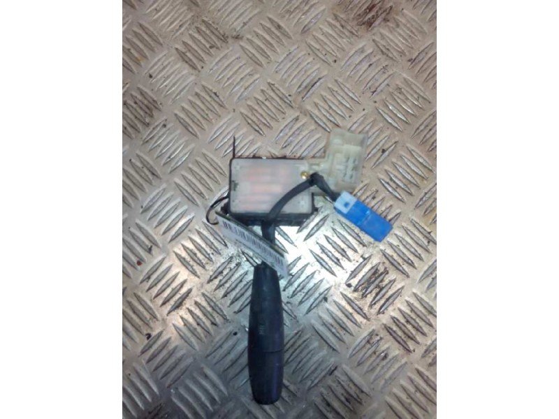 Recambio de mando limpia para nissan cabstar e cabina simple cabina individual referencia OEM IAM   