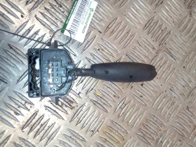 Recambio de mando intermitentes para nissan cabstar e cabina simple cabina individual referencia OEM IAM   