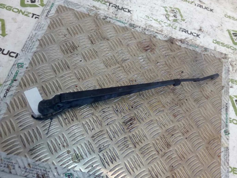 Recambio de brazo limpia para nissan cabstar e cabina simple cabina individual referencia OEM IAM   