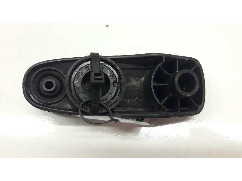 Recambio de maneta elevalunas trasera derecha para peugeot 207 sw confort referencia OEM IAM   