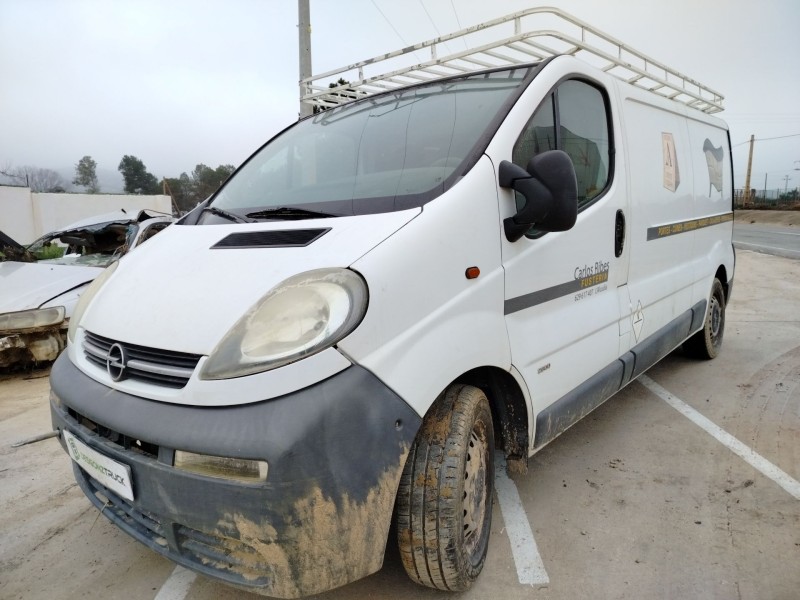 opel vivaro a furgoneta (x83) del año 2001