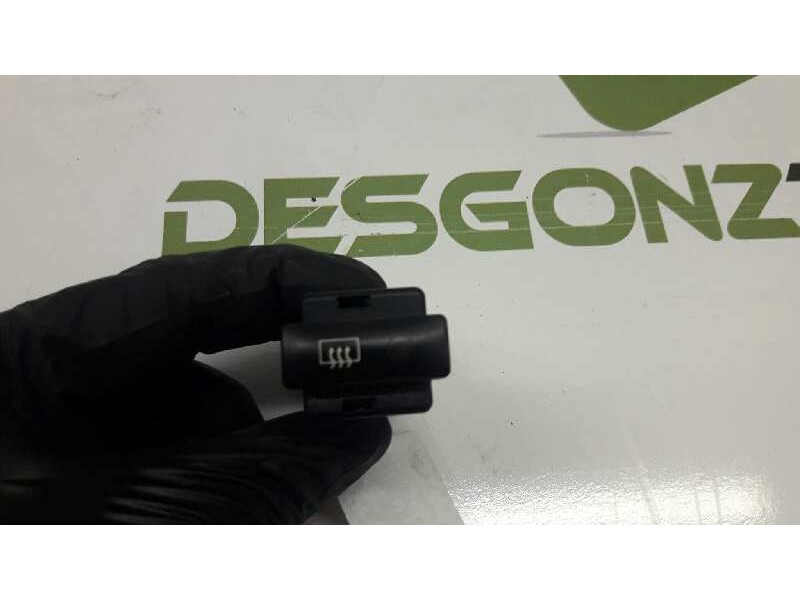 Recambio de boton antivaho para citroen xsara berlina 1.9 d sx referencia OEM IAM   