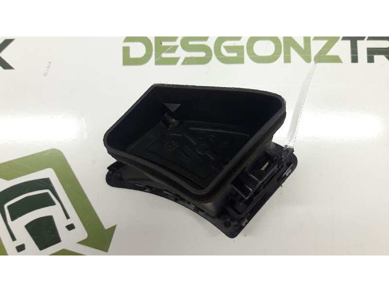 Recambio de difusor calefaccion para citroen xsara berlina 1.9 d sx referencia OEM IAM 9623783977 IZQUIERDO 