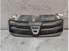 Recambio de rejilla delantera para dacia sandero ii tce 90 (b8m1, b8ma) referencia OEM IAM   