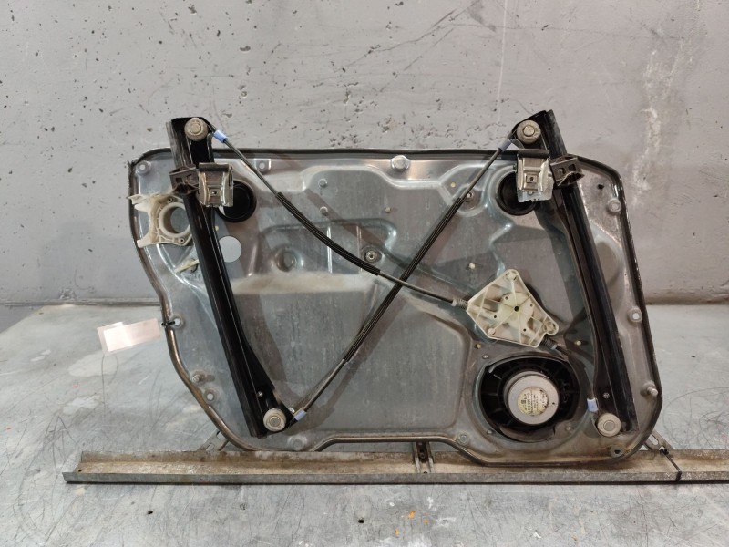 Recambio de elevalunas delantero derecho para seat ibiza iii (6l1) 1.4 16v referencia OEM IAM 6L4837752EQ  