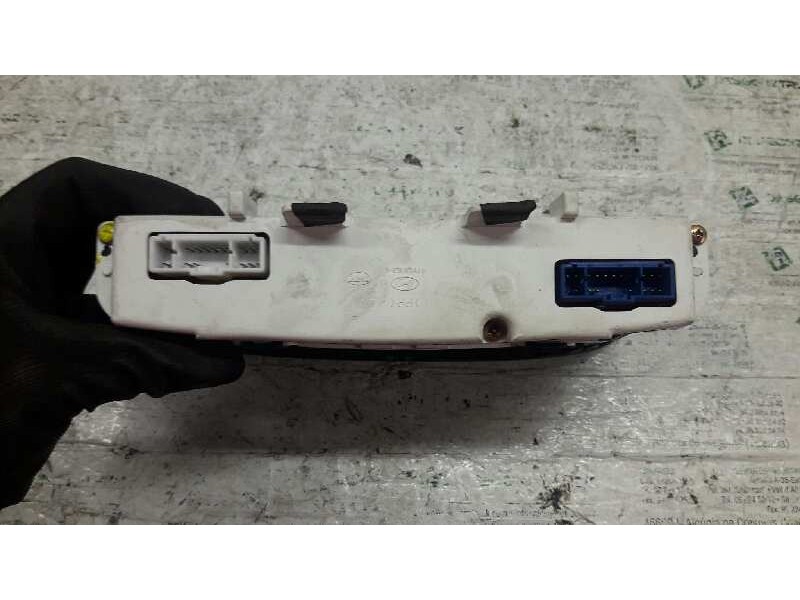 Recambio de pantalla multifuncion para hyundai matrix (fc) 1.6 gls edition-plus referencia OEM IAM 8483517000  