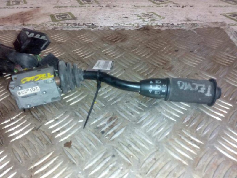 Recambio de mando limpia para pegaso trucks thecno 310 ... referencia OEM IAM   