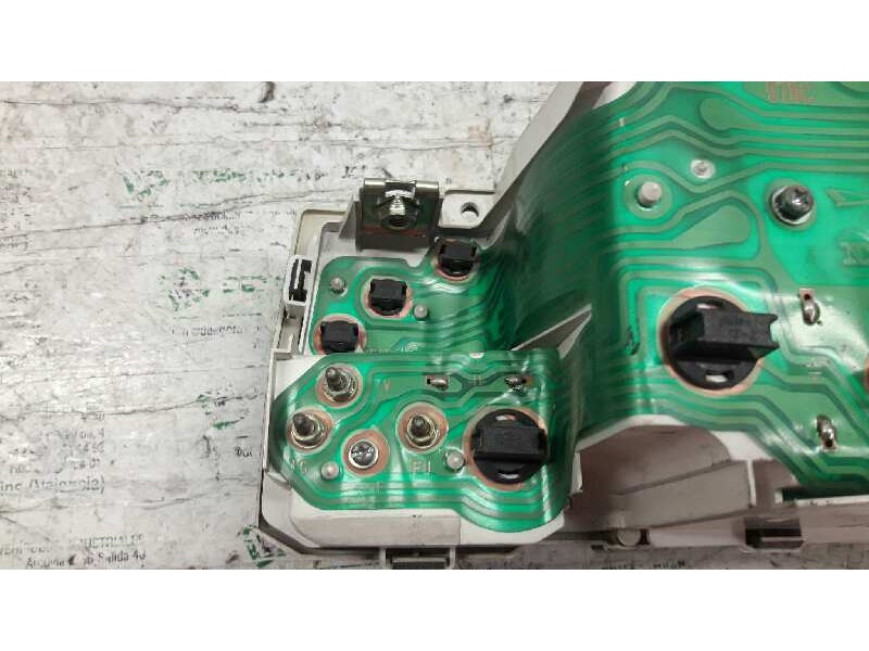 Recambio de cuadro instrumentos para daihatsu rocky 2.8 d referencia OEM IAM 8310087610 1575007950 