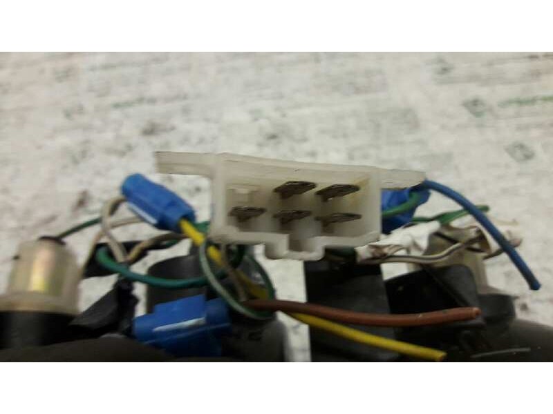 Recambio de piloto trasero derecho para daihatsu rocky 2.8 d referencia OEM IAM   