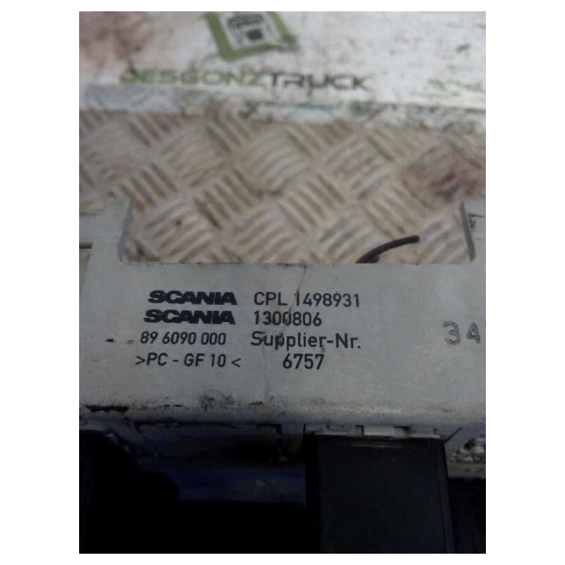 Recambio de caja reles / fusibles para scania serie 4 (p/r 124 l) fsa 470 (4x2) e3 corto cr 13 / 14 b referencia OEM IAM 1498931