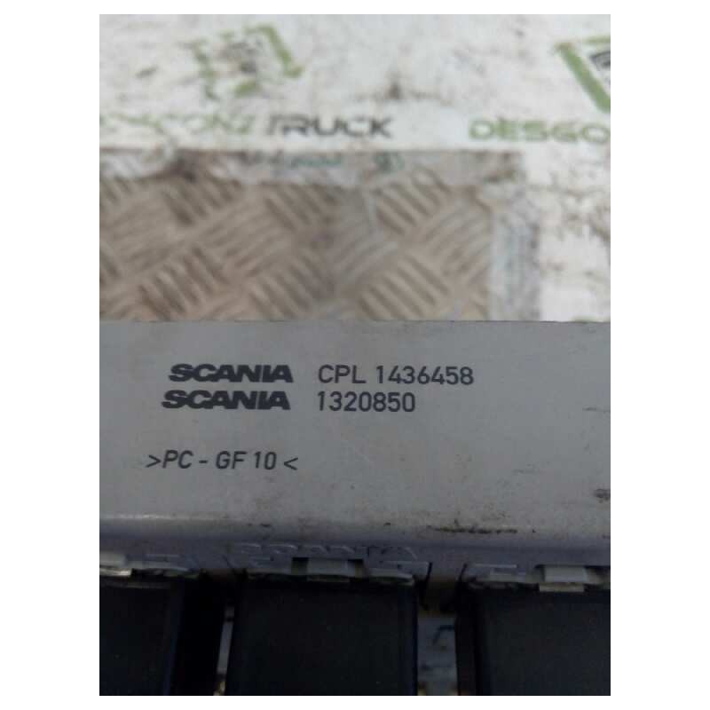 Recambio de caja reles / fusibles para scania serie 4 (p/r 124 l) fsa 470 (4x2) e3 corto cr 13 / 14 b referencia OEM IAM 1498931
