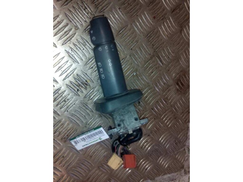 Recambio de mando intermitentes para man tg - a 18.xxx fg / bb   (e3/e4) l referencia OEM IAM 81255090123  