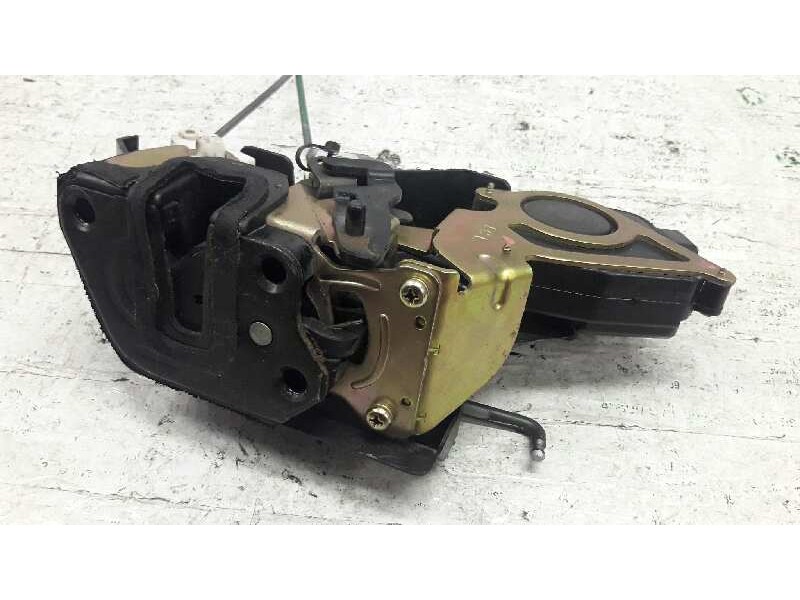 Recambio de cerradura puerta trasera izquierda para hyundai matrix (fc) 1.6 gls edition-plus referencia OEM IAM   