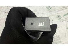 Recambio de boton antivaho para hyundai accent (lc) gl 5p referencia OEM IAM 9371025000  