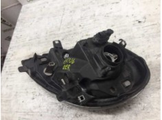 Recambio de faro derecho para renault trafic combi (ab 4.01) 6 - plazas, acristalado parcial 2,9t combi corto referencia OEM IAM 2