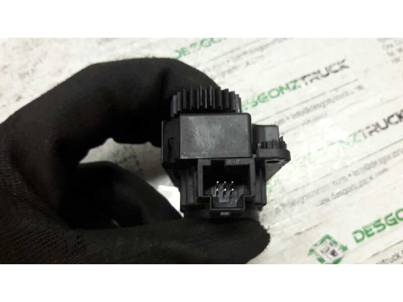 Recambio de motor regulador climatizacion para opel astra h berlina referencia OEM IAM 271205 DELPHI 