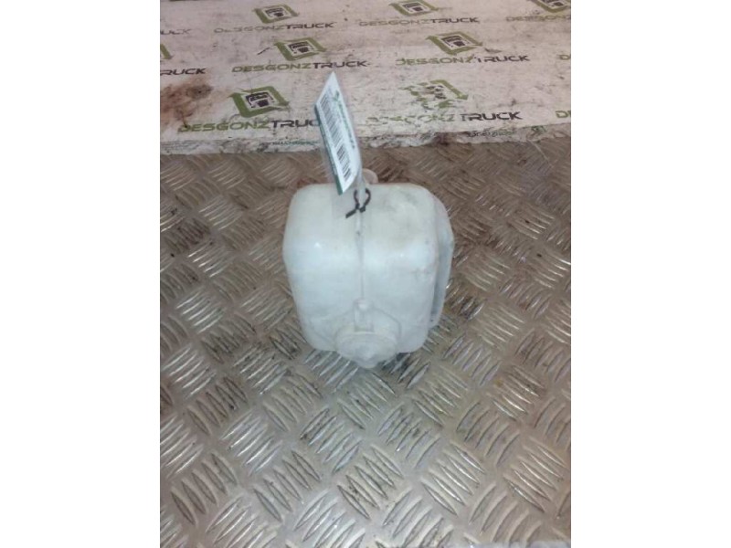 Recambio de deposito limpia para nissan trade 100 3.0 turbodiesel referencia OEM IAM   