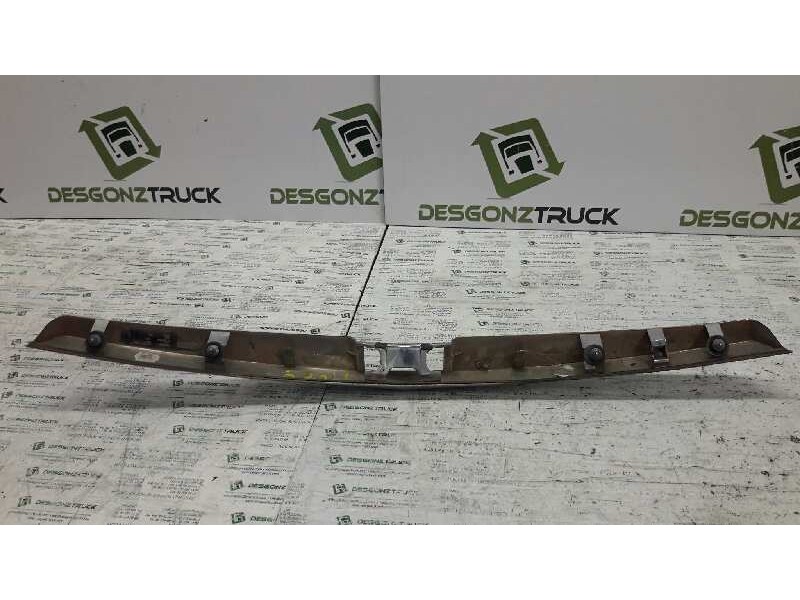 Recambio de asidero porton maletero para opel astra h berlina referencia OEM IAM 13223917  