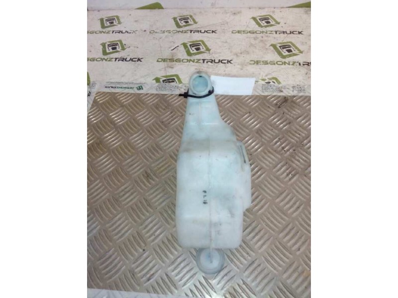 Recambio de deposito limpia para nissan trade 100 3.0 turbodiesel referencia OEM IAM   