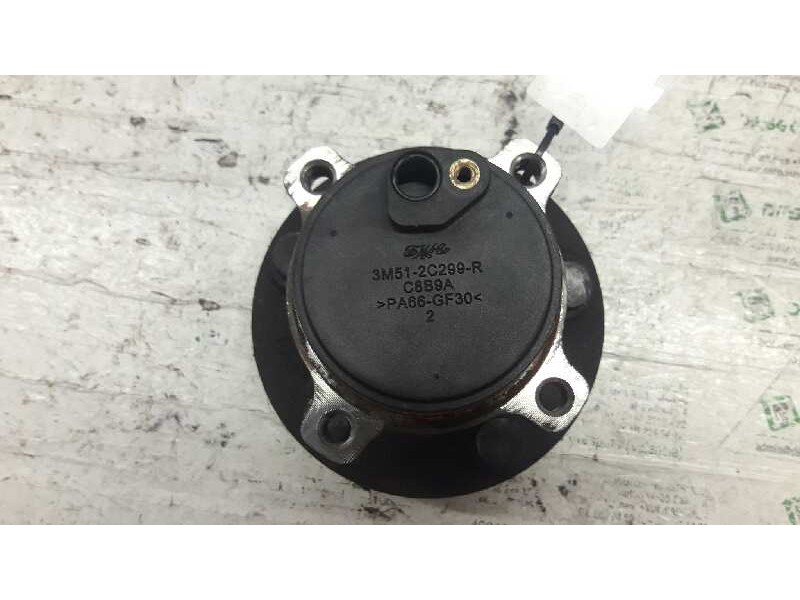Recambio de buje trasero derecho para ford focus c-max (cap) ghia (d) referencia OEM IAM 3M51C2299R  