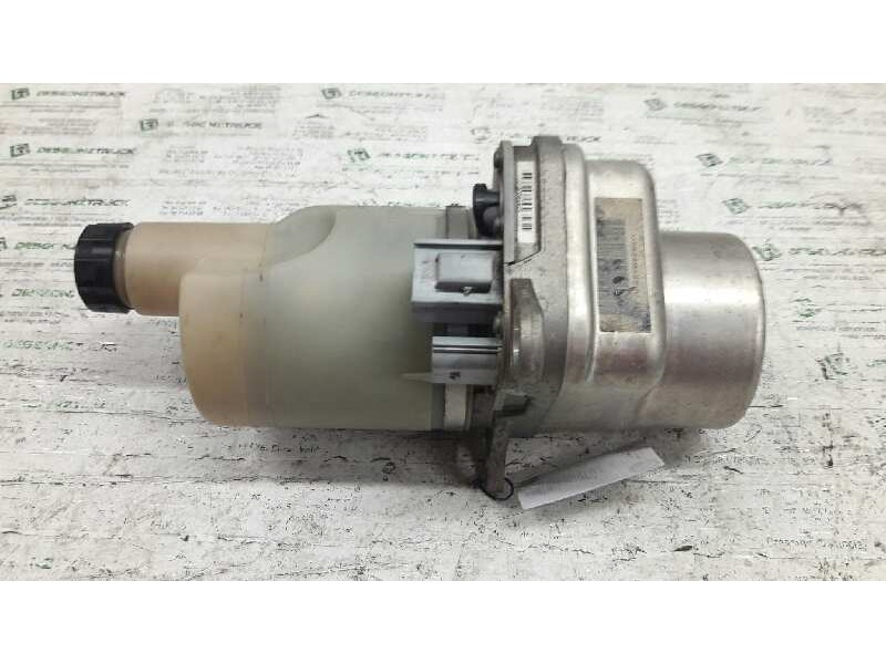 Recambio de bomba servodireccion para volvo c30 d5 r-design referencia OEM IAM 30741955  