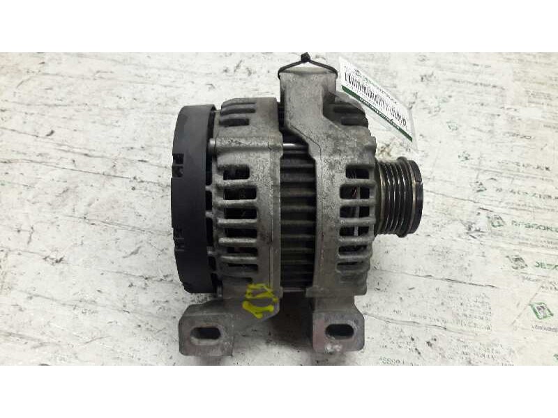 Recambio de alternador para volvo c30 d5 r-design referencia OEM IAM 30773111  