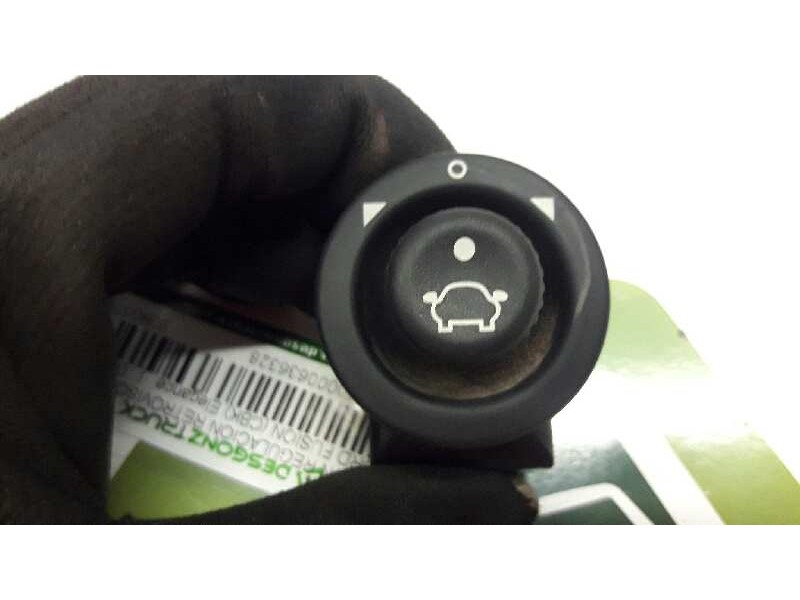 Recambio de boton regulacion retrovisores para ford fusion (cbk) elegance referencia OEM IAM 93BG17B676BB  